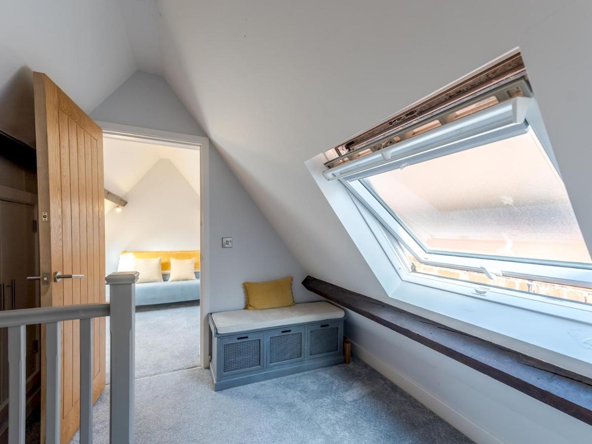 Pass The Keys Dahlia Contemporary Town Centre Apartment Shrewsbury Ngoại thất bức ảnh